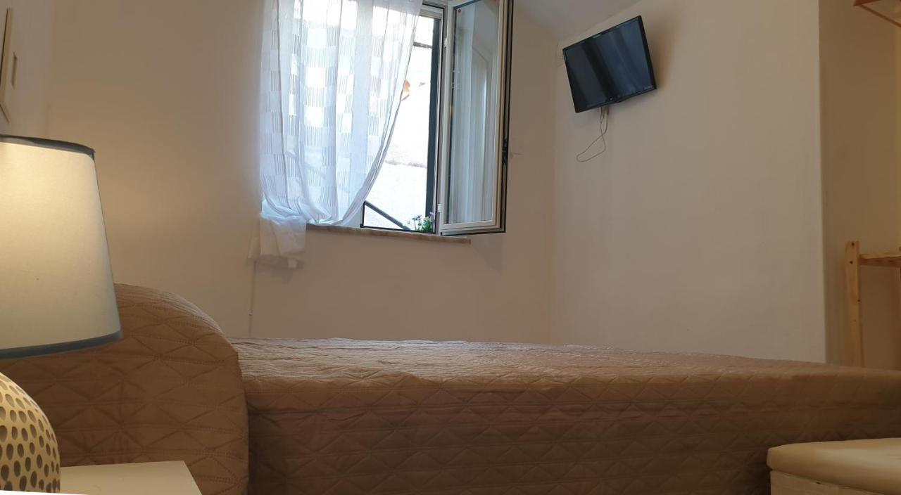 شقة باليرمو  في La Pomelia المظهر الخارجي الصورة